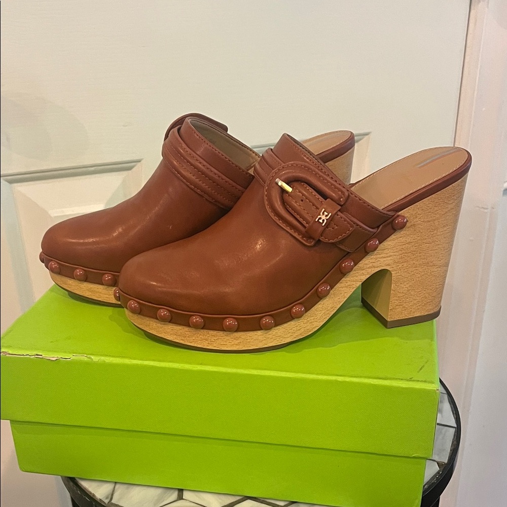 Sam Edelman Tan Leather clogs size 7 NEW!